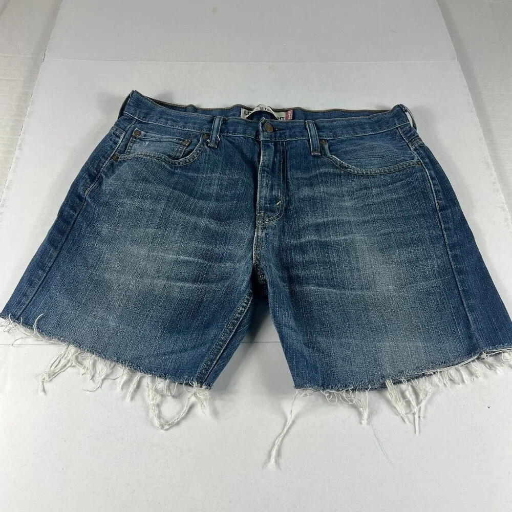 Levi's Jean Shorts Men's 35* 569 Loose Blue Cut Off Faded Denim Jorts Tag 34